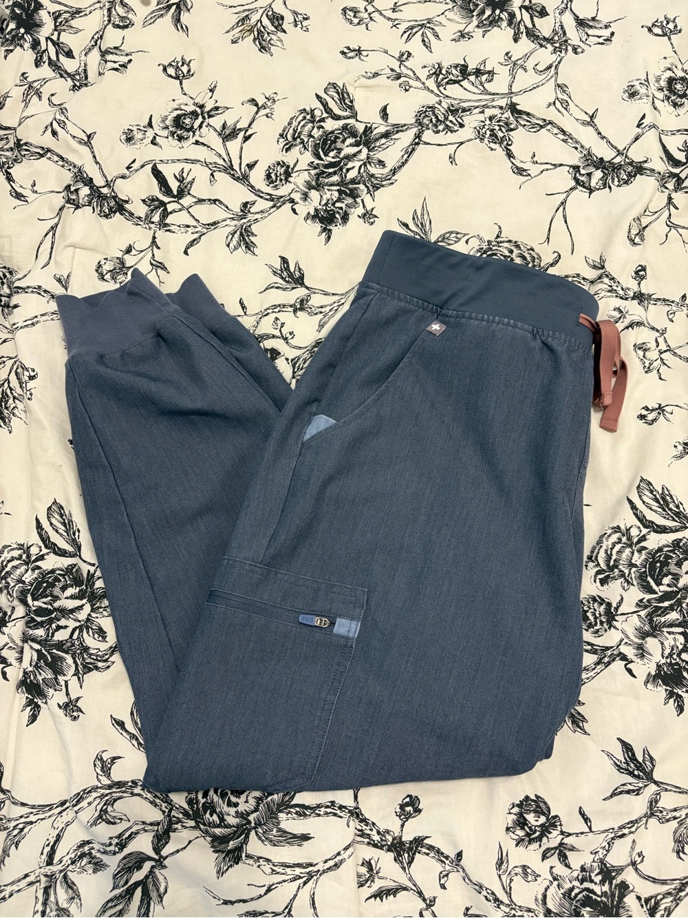 🩵 Figs Zamora Scrub Pants 🩵